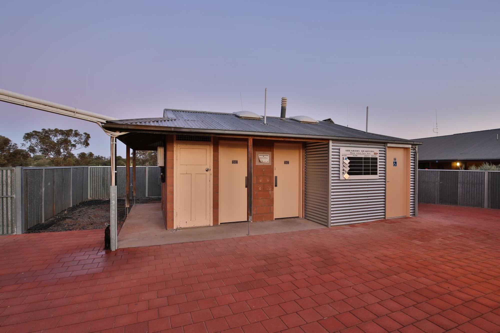Вилла Mungo Shearers' Quarters Экстерьер фото